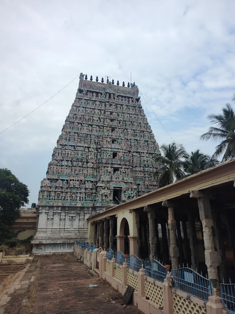 ஆதி கும்பேஸ்வரர் கோயில்